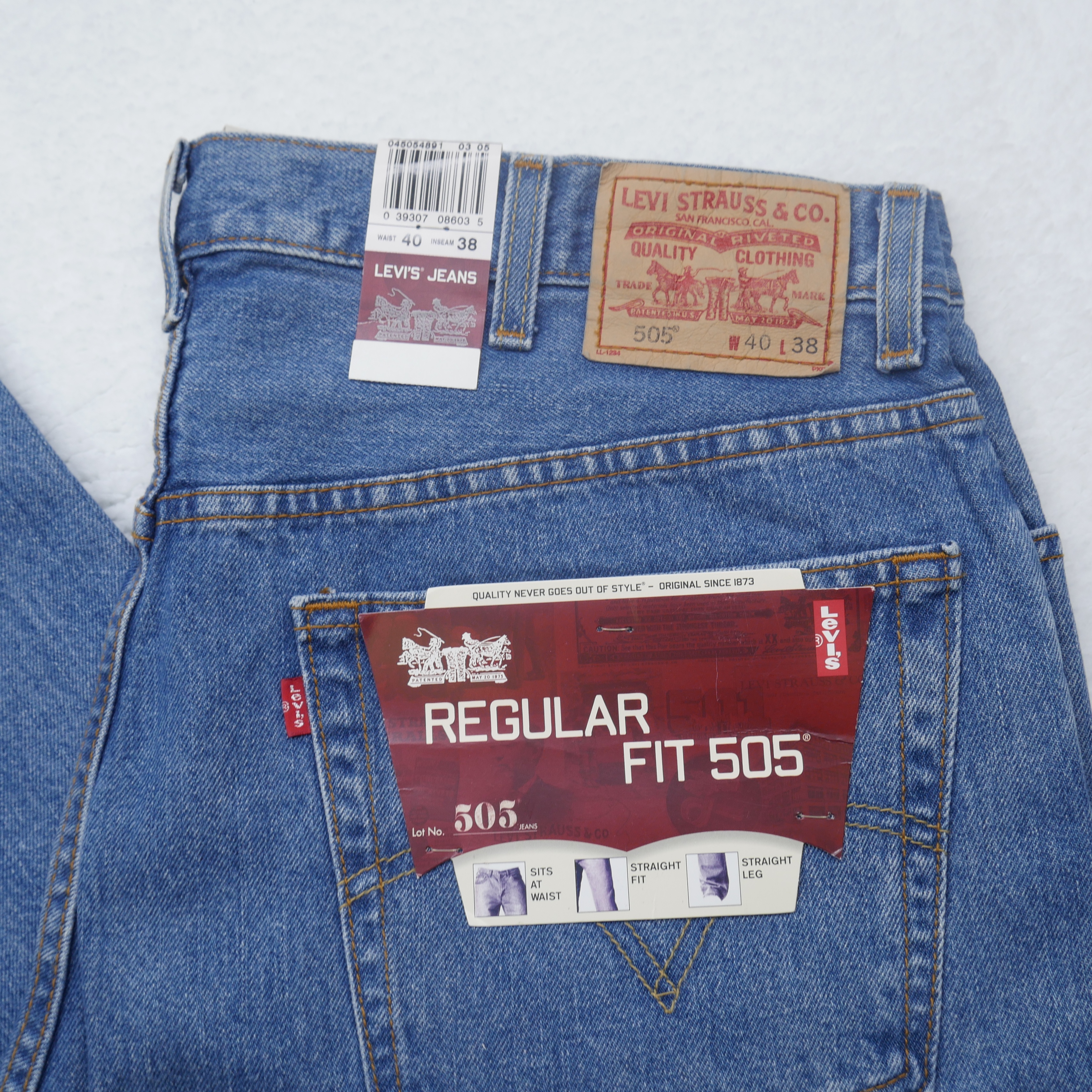 Vintage Levi's 505 Jeans Mens 40x38 Regular Fit Y2K 2000s Big