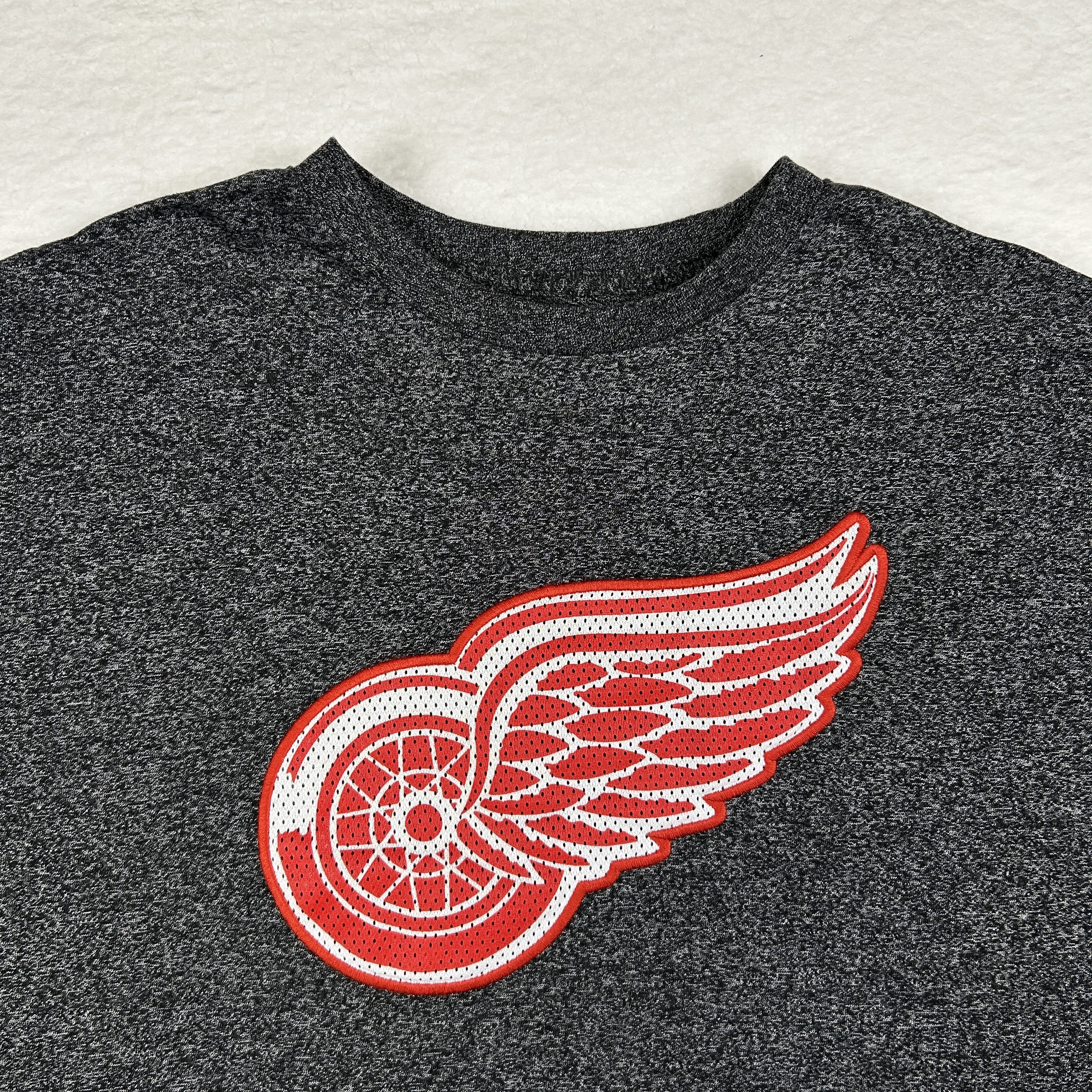 Detroit Red Wings Shirt Mens XL Majestic NHL Gray Logo Graphic Crewneck Tee product image view 2